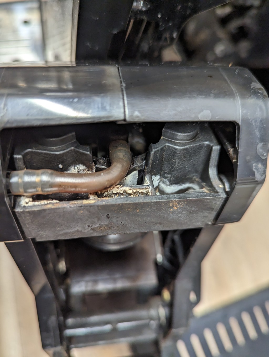 Defekte Brüheinheit/ Brühgruppe der Marke „Nivona, Melitta, Miele, Bosch“&nbsp;erkennen